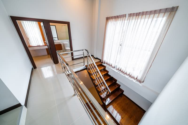 Suksabai Villa, Chon Buri (Pattaya), Soi Suksabai Villa, Bang Lamung, Bang Lamung (Pattaya), Chon Buri (Pattaya), 5 Bedrooms, 280 sqm, Villa For Sale, by A LIST ELITE SELECTED, 60022463 - DDproperty.com