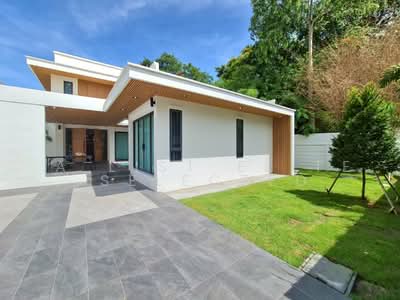 ขาย - Modern Pool Villa Jomtien, ชลบุรี