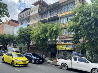 ขาย - อาคารพาณิชย์ 2 คูหา MRT 250 ไฟฉาย ถ.พรานนก บางกอกน้อย อิสรภาพ, กรุงเทพ