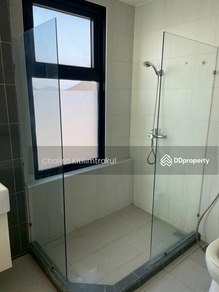 For Sale - Ladda Plus Sriracha, Chon Buri