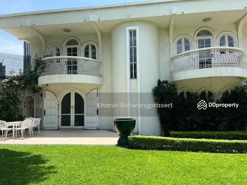 ขาย - 4-Br House near BTS Bang Chak, กรุงเทพ