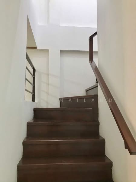 ขายทาวน์เฮ้าส์ มารวย ธานี ร่มเกล้า 44 102 ตร.ม. ใกล้ ARL ลาดกระบัง, Bangkok, Khlong Sam Prawet, Lat Krabang, Bangkok, 2 Bedrooms, 102 sqm, Townhouse For Sale, by ERA Thailand, 60023296 - DDproperty.com