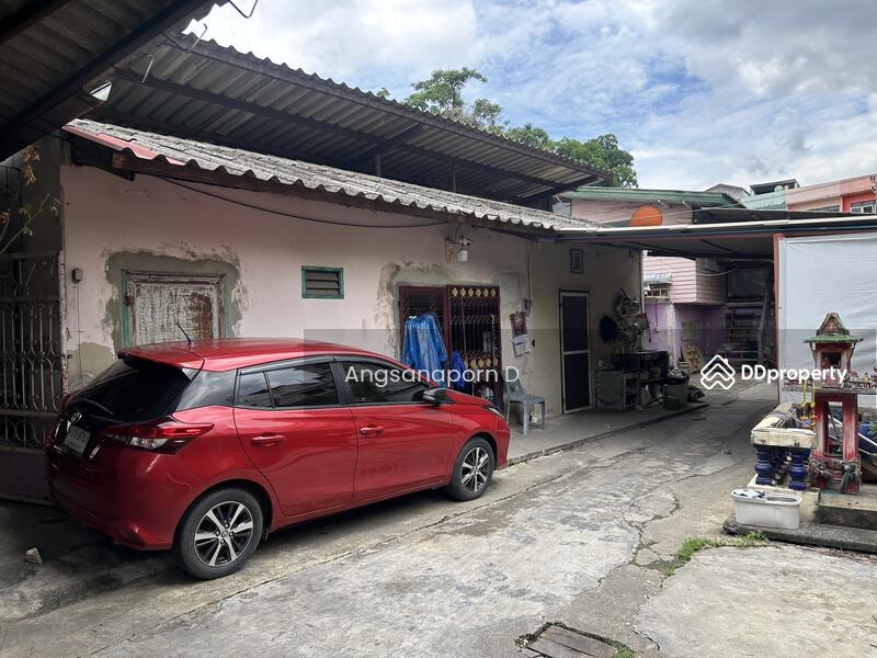 For Sale - ที่ดินเปล่าติดถนน ลาดพร้าววังหิน 463 ตารางวา ใกล้ โรงพยาบาลเปาโลโชคชัย 4, Bangkok