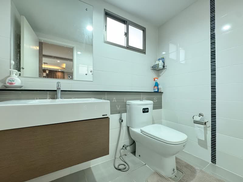 The Plant Estique Pattanakarn 38, Bangkok, Soi Pattanakarn 38, Suan Luang, Suan Luang, Bangkok, 3 Bedrooms, 210 sqm, Single Detached House For Sale, by HOME Real Estate Service, 60024117 - DDproperty.com