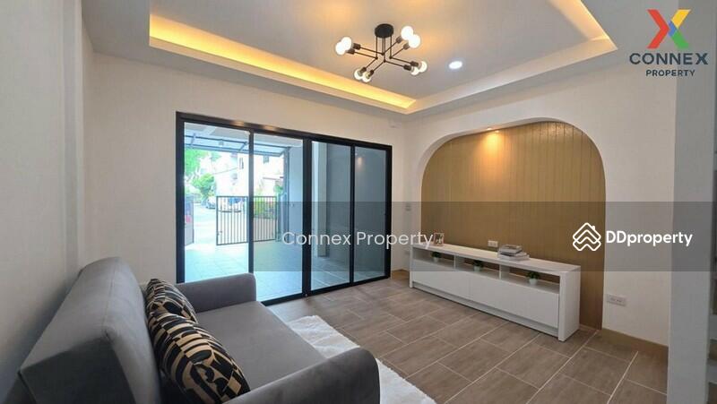ขาย - บ้านวรางกูล เลียบคลองสอง : Worarakun House, along Khlong Song, กรุงเทพ