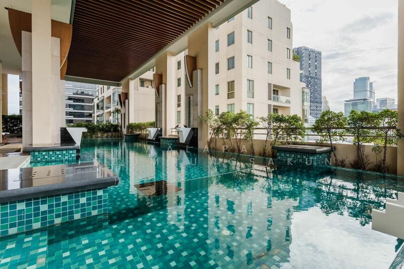 The Royal Saladaeng : เดอะ รอยัล ศาลาแดง, กรุงเทพ, 79 ศาลาแดง, สีลม ...