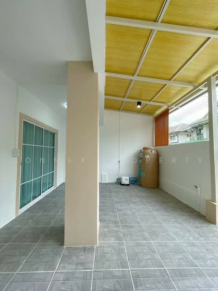 Baan Pruksa B Rangsit - Klong 3 : บ้านพฤกษา บี รังสิต-คลอง 3, ปทุมธานี, ถนนเลียบคลองสาม, คลองสาม, คลองหลวง, ปทุมธานี, 110 ตร.ม., ทาวน์เฮ้าส์ ขาย, โดย Connex Property, 60024674 - DDproperty.com