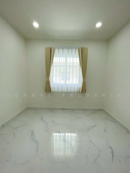 Baan Pruksa B Rangsit - Klong 3 : บ้านพฤกษา บี รังสิต-คลอง 3, ปทุมธานี, ถนนเลียบคลองสาม, คลองสาม, คลองหลวง, ปทุมธานี, 110 ตร.ม., ทาวน์เฮ้าส์ ขาย, โดย Connex Property, 60024674 - DDproperty.com