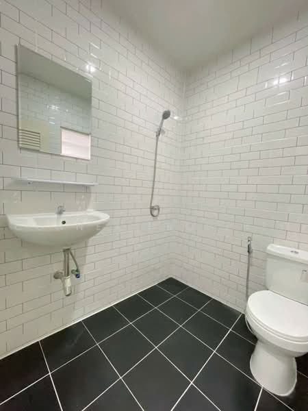 Baan Pruksa B Rangsit - Klong 3, Pathum Thani, Liab Klong Sam Road, Khlong Sam, Khlong Luang, Pathum Thani, 3 Bedrooms, 110 sqm, Townhouse For Sale, by Connex Property, 60024674 - DDproperty.com