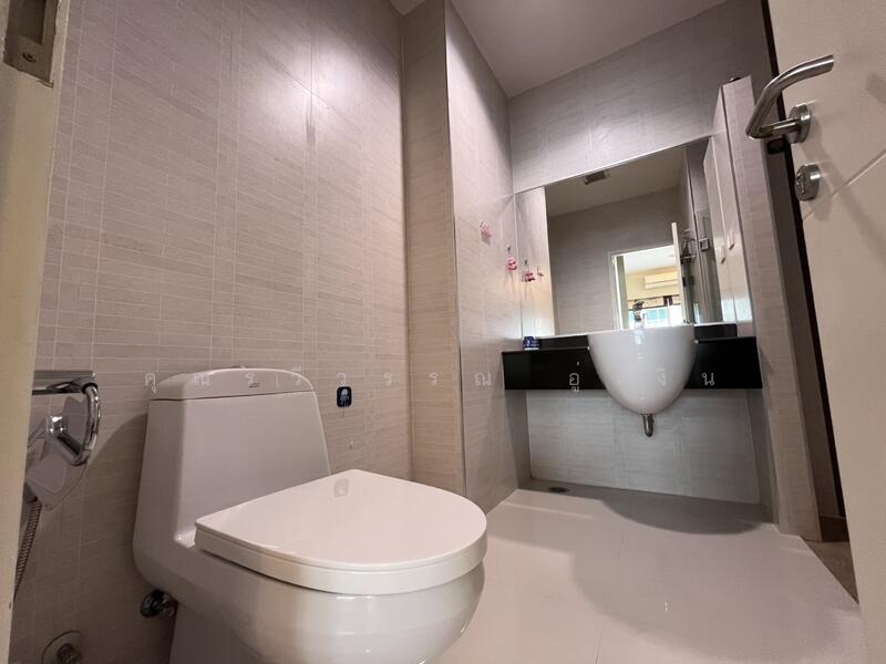 The Fourwings Residence, Bangkok, 335 Srinakarin, Hua Mak, Bang Kapi, Bangkok, 2 Bedrooms, 100 sqm, Condo For Sale, by คุณรวีวรรณ อู่เงิน, 60025858 - DDproperty.com