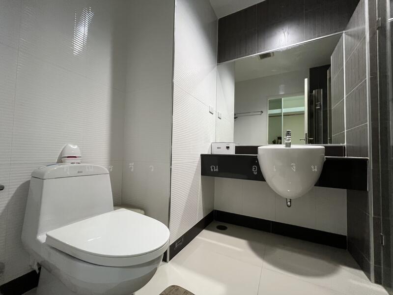 The Fourwings Residence, Bangkok, 335 Srinakarin, Hua Mak, Bang Kapi, Bangkok, 2 Bedrooms, 100 sqm, Condo For Sale, by คุณรวีวรรณ อู่เงิน, 60025858 - DDproperty.com