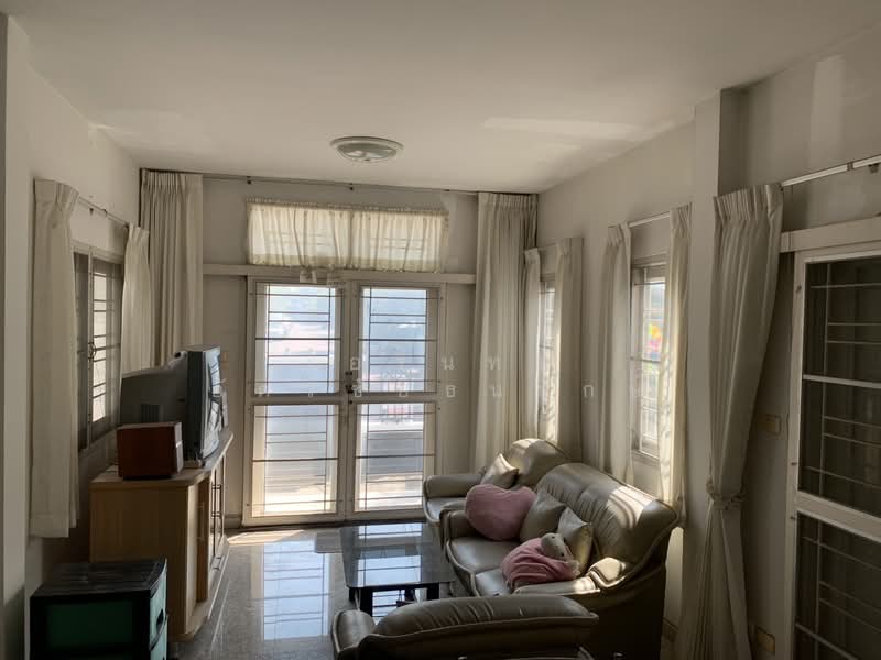 Moo Baan Baan Fah Piyarom Lam Luk Ka-Klong 6 : หมู่บ้านบ้านฟ้าปิยะรมย์ ลำลูกกา-คลอง6, ปทุมธานี, ถนนลำลูกกา, บึงคำพร้อย, ลำลูกกา, ปทุมธานี, 111 ตร.ม., บ้านเดี่ยว ขาย, โดย ไอรินทร์ อัครชัยธนรักษ์, 60026091 - DDproperty.com