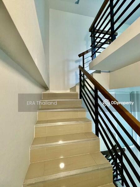 ขาย - ขาย อาคารพาณิชย์ The Regent Street Village ถนนพระยาสุเรนทร์ 170 ตร.ม., กรุงเทพ