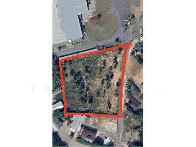 ขาย - ขายที่ดินติดถนนหลัก ตะเคียนเตี้ย(นาวัง) บางละมุง, ชลบุรี