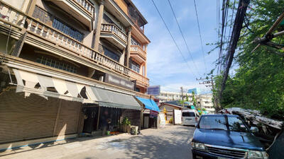 ขาย - (หลังมุม) อาคารพาณิชย์ 3 ชั้นครึ่งในซอยอนามัย พระสมุทรเจดีย์ สมุทรปราการ, สมุทรปราการ