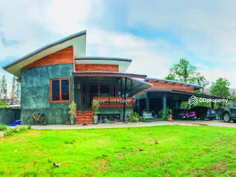 For Sale - ขายบ้าน พร้อมที่ดิน จังหวัดแพร่ ย่านหมู่บ้านน้ำทอง ใกล้สนามบินแพร่, Phrae