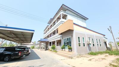 ขาย - ขายอพาร์ทเม้นท์ 3 ชั้น 21 ห้องพัก (ทุ่งกราด-บางละมุง) แหลมฉบัง-ชลบุรี, ชลบุรี