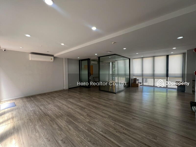 For Sale - For Sale or Rent Bangkok Home Office Sukhumvit Phra Khanong BTS Bang Chak BRE25241, Bangkok