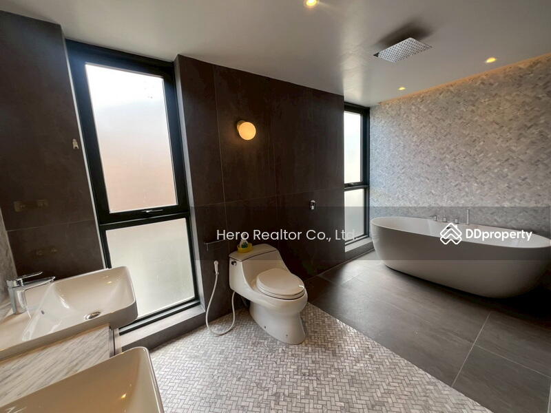 For Rent - For Rent Bangkok Home Office Sukhumvit Phra Khanong BTS Bang Chak BRE25241, Bangkok