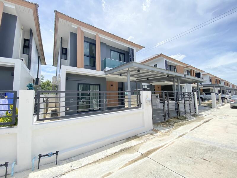 บ้านแฝดสไตล์บ้านเดี่ยว โครงการรุ่งเรืองวิลล่า คลอง 3 ปทุมธานี, ปทุมธานี, ลาดสวาย, ลำลูกกา, ปทุมธานี, 150 ตร.ม., บ้านเดี่ยว ให้เช่า, โดย Supaporn Sekajarn, 60027158 - DDproperty.com