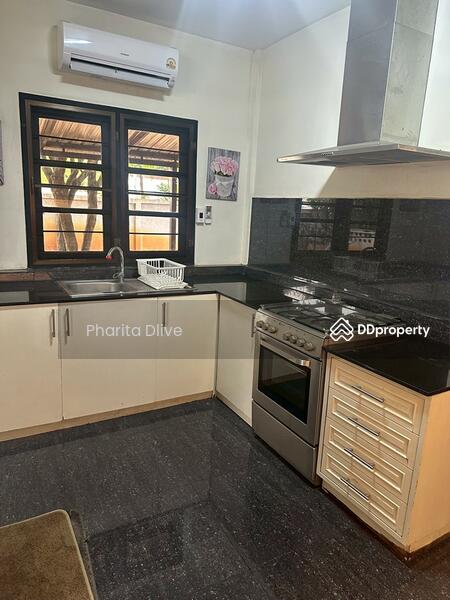 For Sale - House for sale near kajoa market , near central festival chiangmai 4 km., Chiang Mai