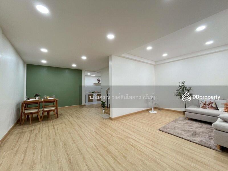 ขาย - Prachakornthai Village Ladproa 93 : หมู่บ้านประชากรไทย ลาดพร้าว 93, กรุงเทพ