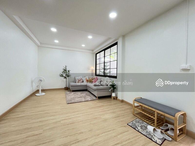 ขาย - Prachakornthai Village Ladproa 93 : หมู่บ้านประชากรไทย ลาดพร้าว 93, กรุงเทพ