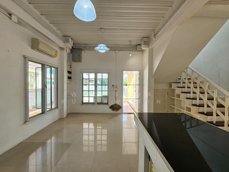 Areeya Busaba Ladprao, Bangkok, Phlapphla, Wang Thonglang, Bangkok, 3 Bedrooms, 250 sqm, Single Detached House For Rent, by Wichsuda Kuptawatin, 60027987 - DDproperty.com