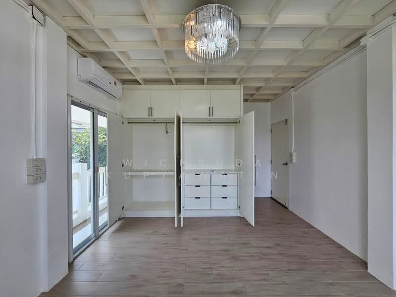 Areeya Busaba Ladprao, Bangkok, Phlapphla, Wang Thonglang, Bangkok, 3 Bedrooms, 250 sqm, Single Detached House For Rent, by Wichsuda Kuptawatin, 60027987 - DDproperty.com