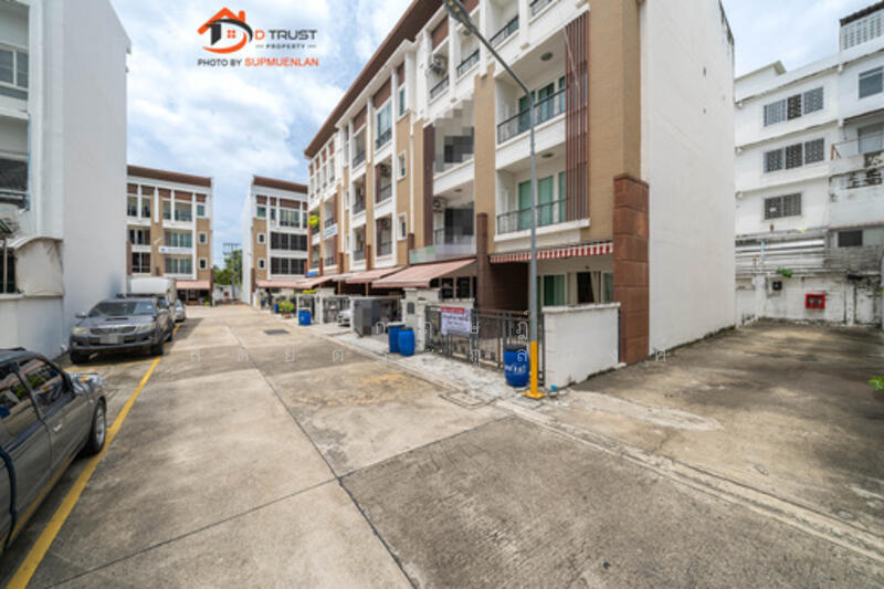 For Sale - Biztown Rama3 – Suksawat, Samut Prakan