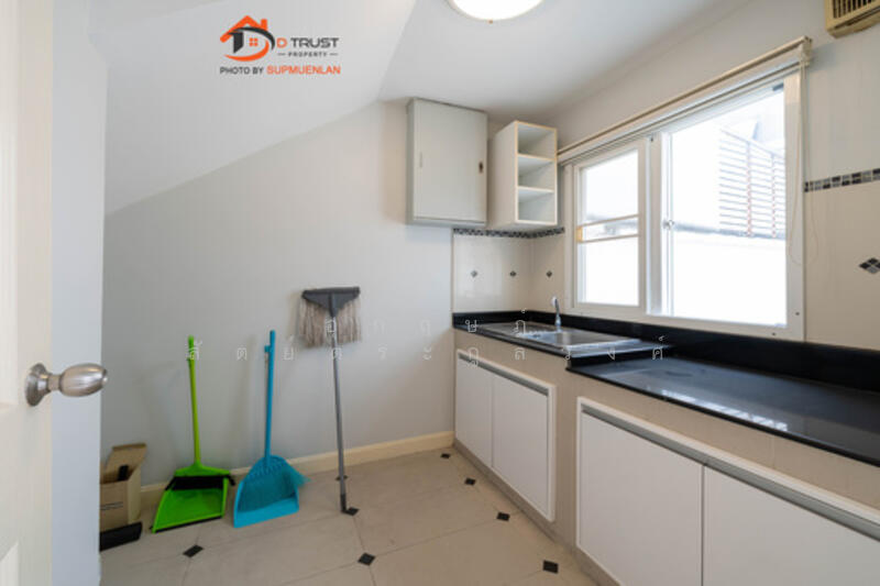 For Sale - Biztown Rama3 – Suksawat, Samut Prakan