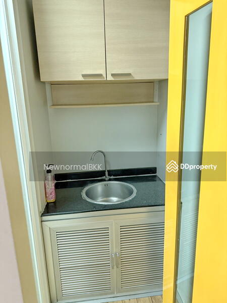 For Sale - Office building Huaikwang, Bangkok