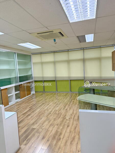 For Sale - Office building Huaikwang, Bangkok