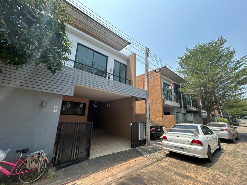For Sale - คิวทาวน์, Surat Thani
