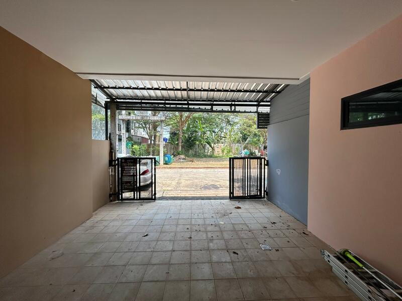 For Sale - คิวทาวน์, Surat Thani