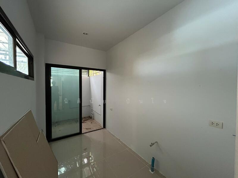 For Sale - คิวทาวน์, Surat Thani