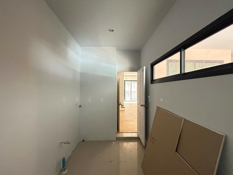 For Sale - คิวทาวน์, Surat Thani