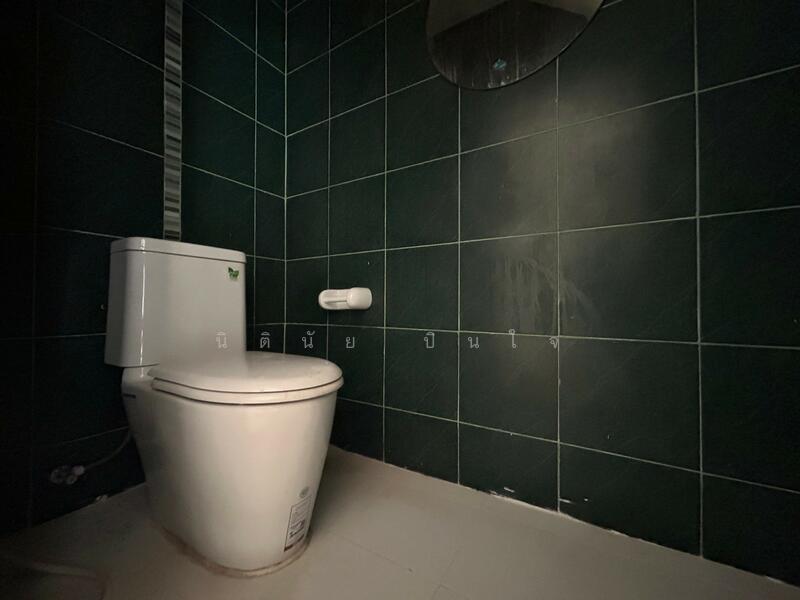 For Sale - คิวทาวน์, Surat Thani