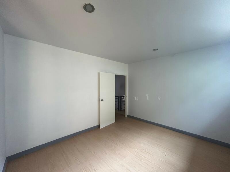 For Sale - คิวทาวน์, Surat Thani