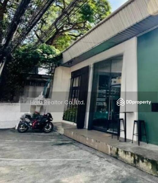 For Rent - For Rent Bangkok Retail Sukhumvit BTS Thong Lo Watthana BRE18433, Bangkok