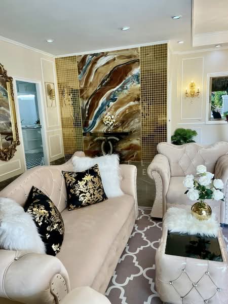 Eakmongkol 3, Chon Buri (Pattaya), Nong Pru, Bang Lamung (Pattaya), Chon Buri (Pattaya), 5 Bedrooms, 240 sqm, Villa For Sale, by A LIST ELITE SELECTED, 60028555 - DDproperty.com