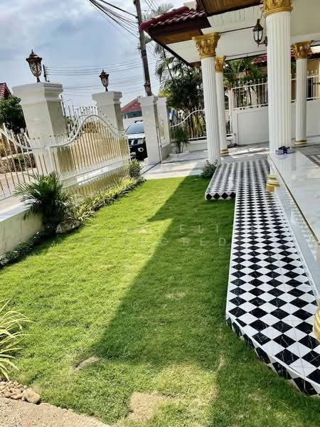 Eakmongkol 3, Chon Buri (Pattaya), Nong Pru, Bang Lamung (Pattaya), Chon Buri (Pattaya), 5 Bedrooms, 240 sqm, Villa For Sale, by A LIST ELITE SELECTED, 60028555 - DDproperty.com
