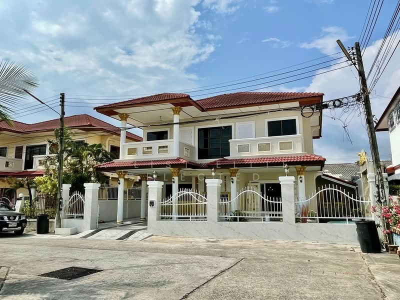 Eakmongkol 3, Chon Buri (Pattaya), Nong Pru, Bang Lamung (Pattaya), Chon Buri (Pattaya), 5 Bedrooms, 240 sqm, Villa For Sale, by A LIST ELITE SELECTED, 60028555 - DDproperty.com