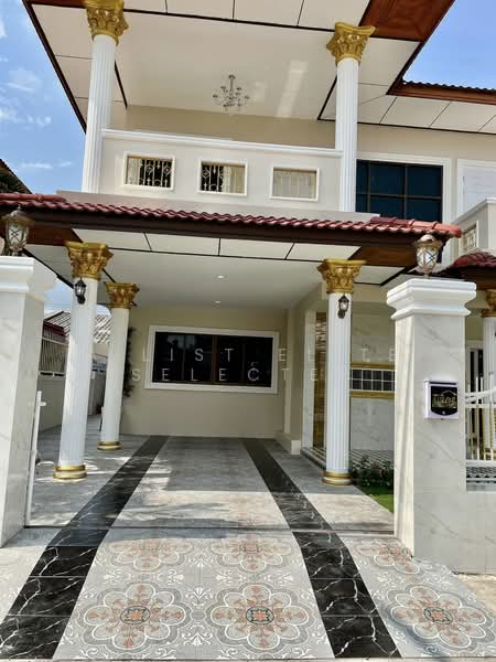 Eakmongkol 3, Chon Buri (Pattaya), Nong Pru, Bang Lamung (Pattaya), Chon Buri (Pattaya), 5 Bedrooms, 240 sqm, Villa For Sale, by A LIST ELITE SELECTED, 60028555 - DDproperty.com