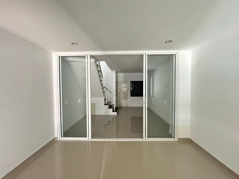 For Sale - The Ozone Theparak-Bangbor, Samut Prakan