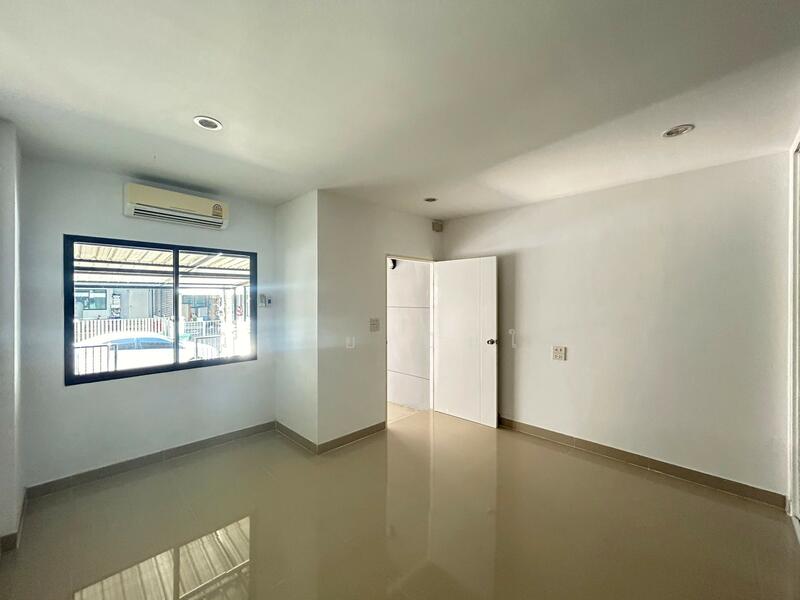 For Sale - The Ozone Theparak-Bangbor, Samut Prakan