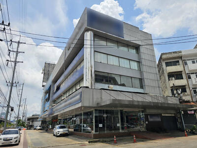 ขาย - โฮมออฟฟิศ 5 ชั้นใกล้แยกสุทธิสาร ถนนวิภาวดีรังสิต, กรุงเทพ