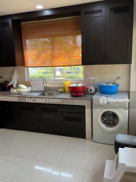 For Sale - 3 Bedrooms Villa in Takhian Tia - Pattaya, Chon Buri