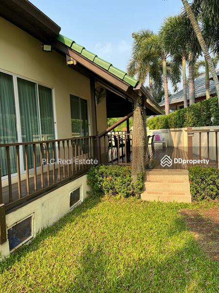 For Sale - 3 Bedrooms Villa in Takhian Tia - Pattaya, Chon Buri