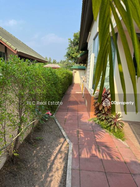 For Sale - 3 Bedrooms Villa in Takhian Tia - Pattaya, Chon Buri